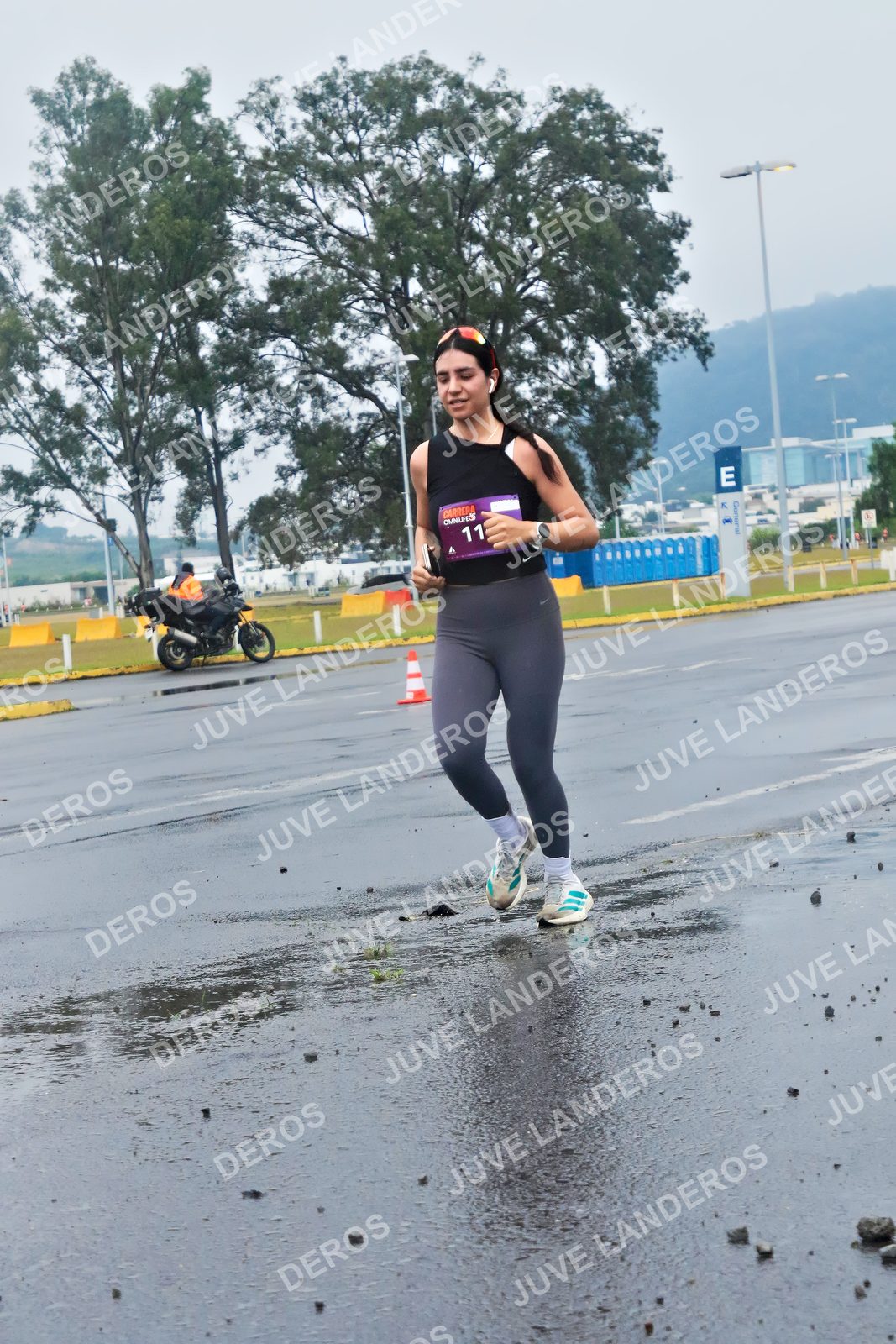 Foto de la CARRERA OMNILIFE GUADALAJARA en Estadio Akron, Zapopan a las 07:43 · dorsal 11