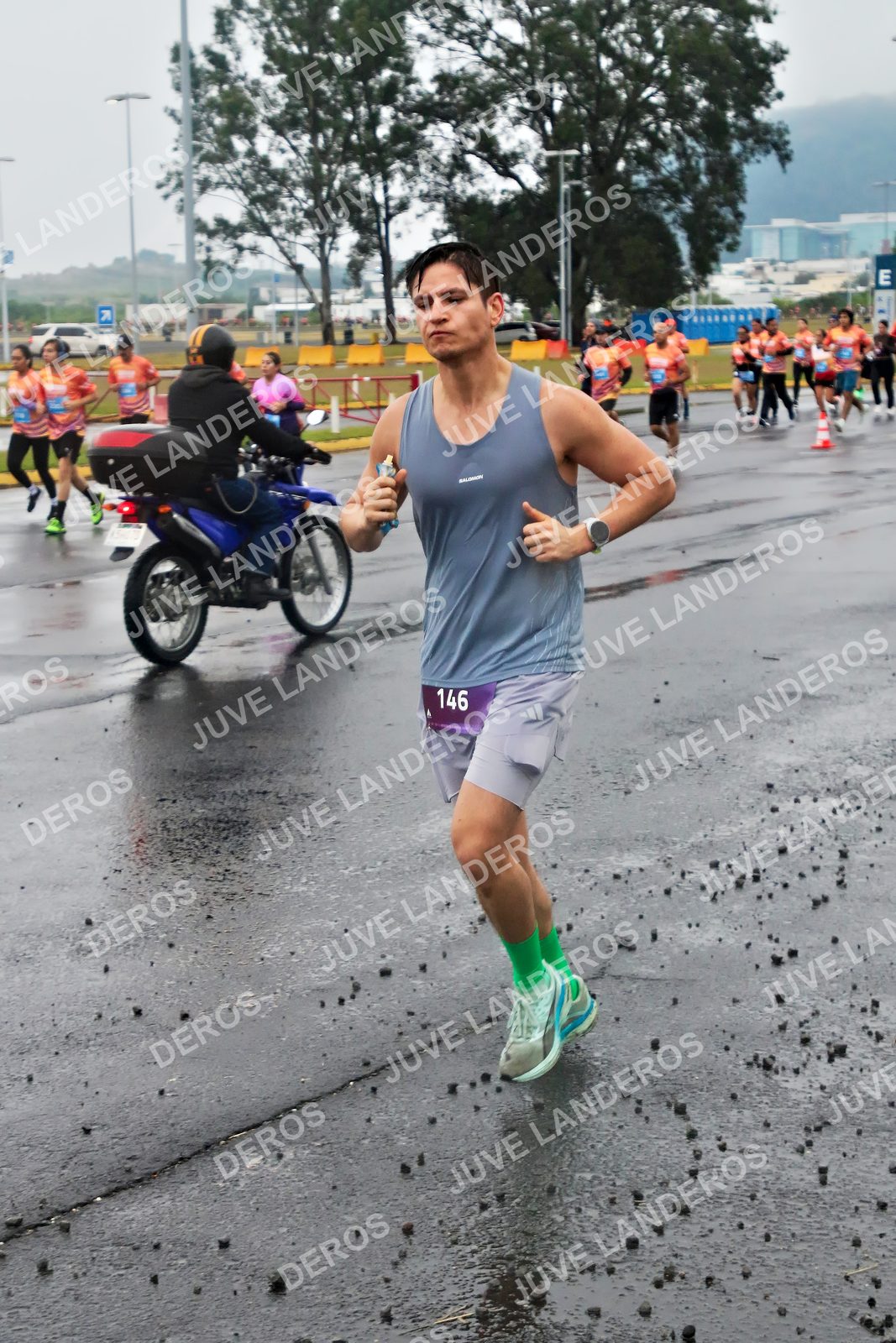 Foto de la CARRERA OMNILIFE GUADALAJARA en Estadio Akron, Zapopan a las 07:23 · dorsal 146