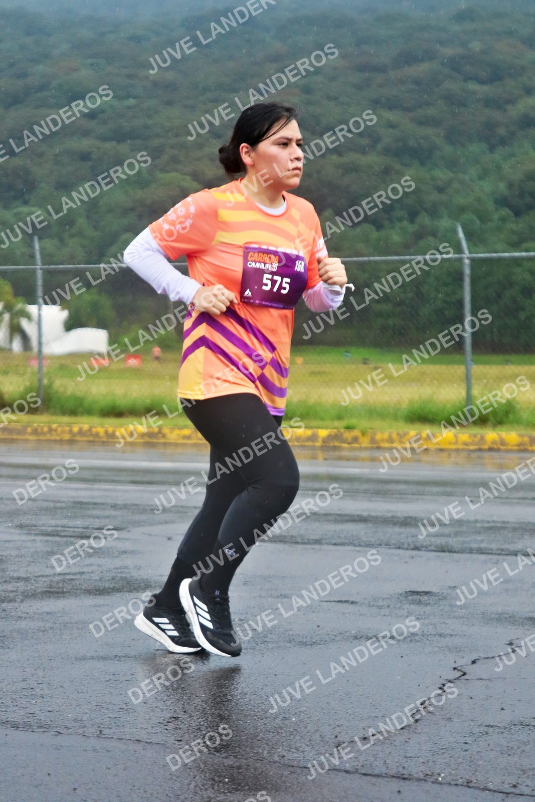 Foto de la CARRERA OMNILIFE GUADALAJARA en Estadio Akron, Zapopan a las 08:00 · dorsal 575