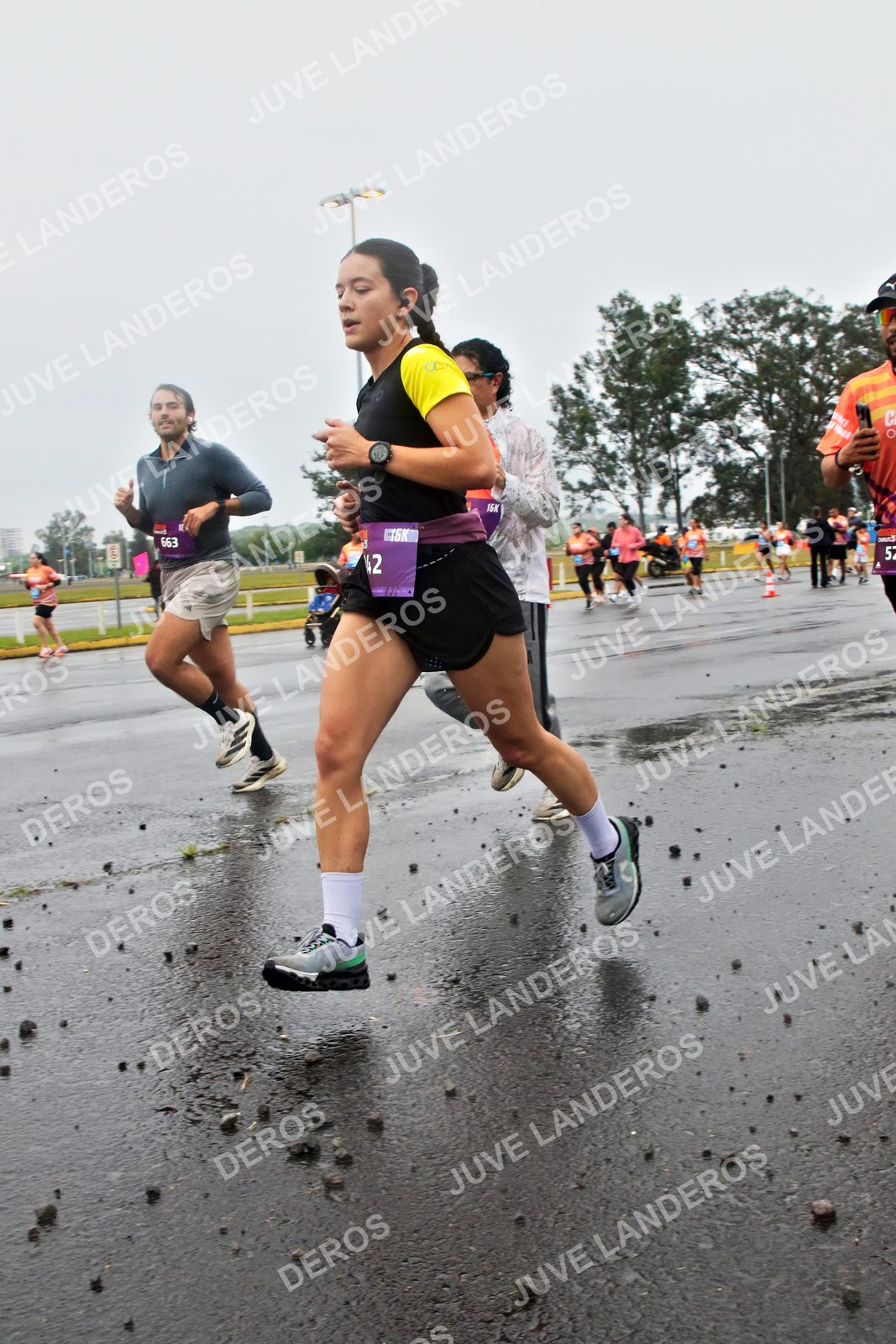 Foto de la CARRERA OMNILIFE GUADALAJARA en Estadio Akron, Zapopan a las 07:29 · dorsal 663, 52