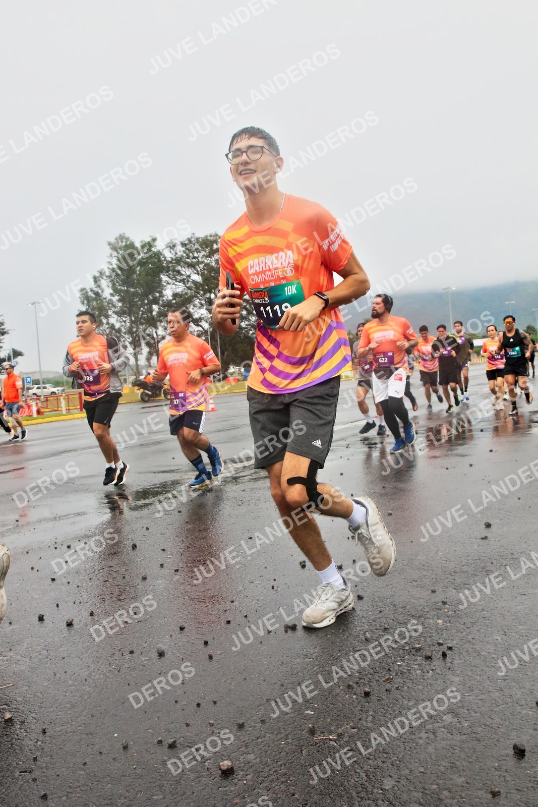 Foto de la CARRERA OMNILIFE GUADALAJARA en Estadio Akron, Zapopan a las 07:35 · dorsal 1119, 188, 622