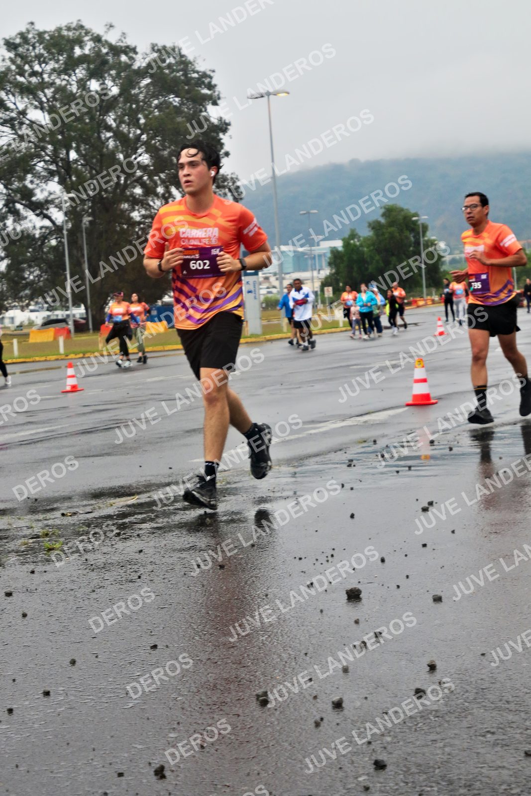 Foto de la CARRERA OMNILIFE GUADALAJARA en Estadio Akron, Zapopan a las 07:31 · dorsal 602