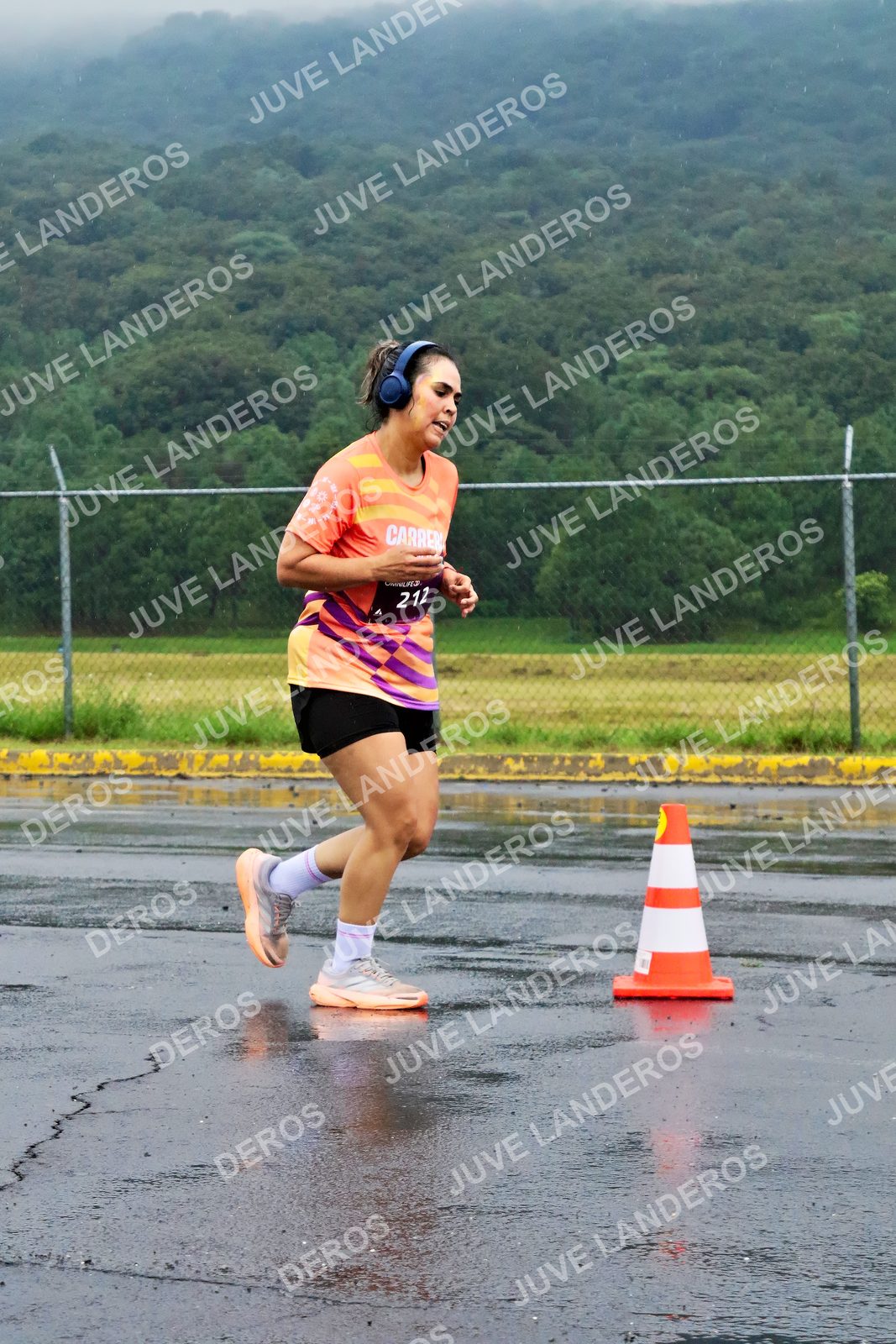 Foto de la CARRERA OMNILIFE GUADALAJARA en Estadio Akron, Zapopan a las 08:08 · dorsal 212