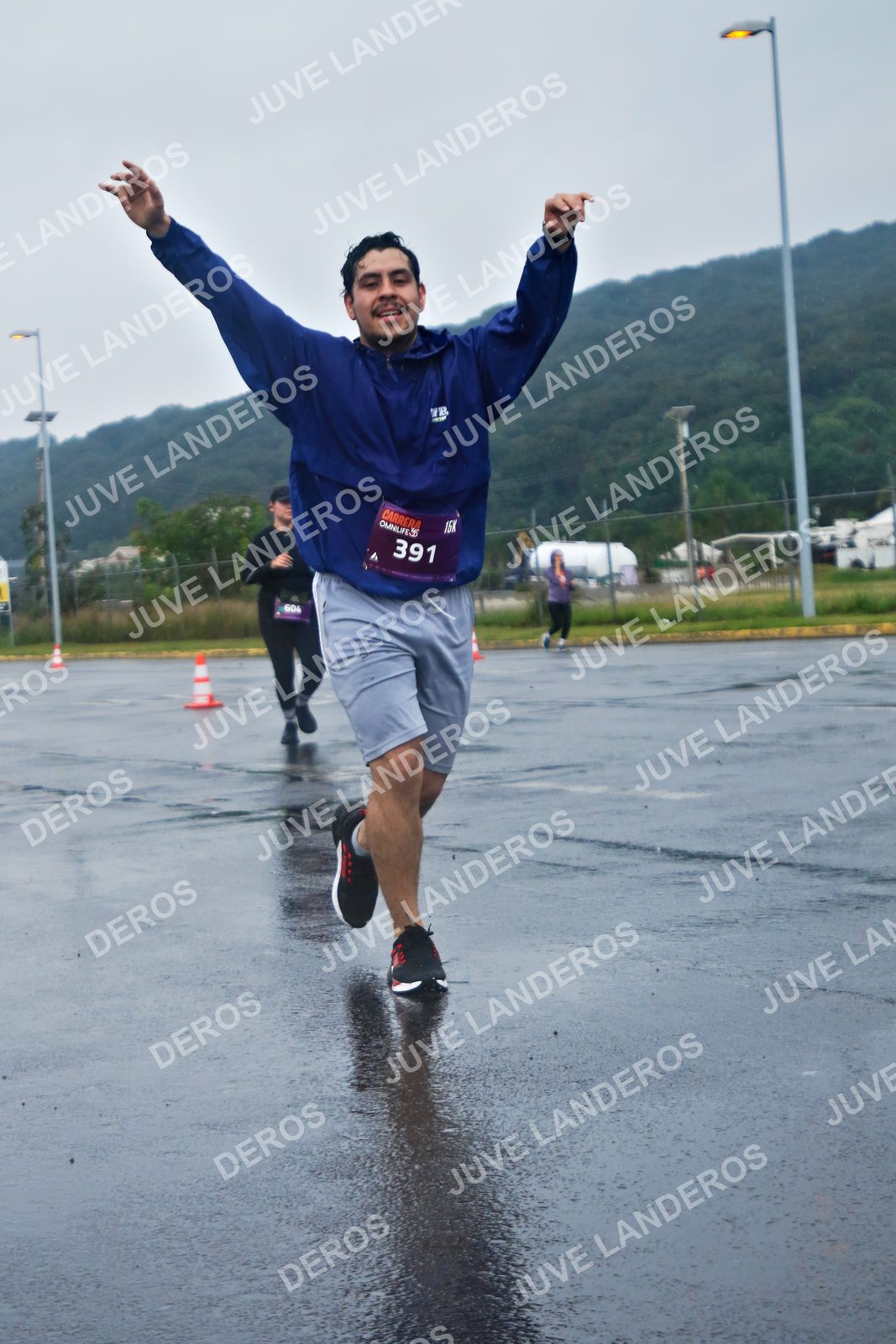 Foto de la CARRERA OMNILIFE GUADALAJARA en Estadio Akron, Zapopan a las 08:01 · dorsal 391, 604