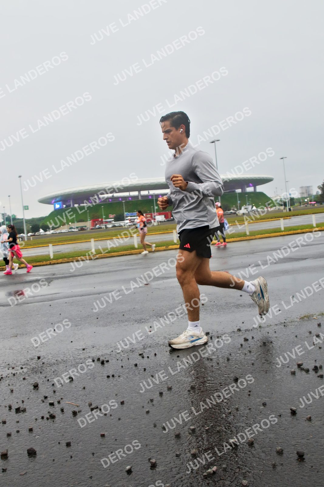 Foto de la CARRERA OMNILIFE GUADALAJARA en Estadio Akron, Zapopan a las 07:32