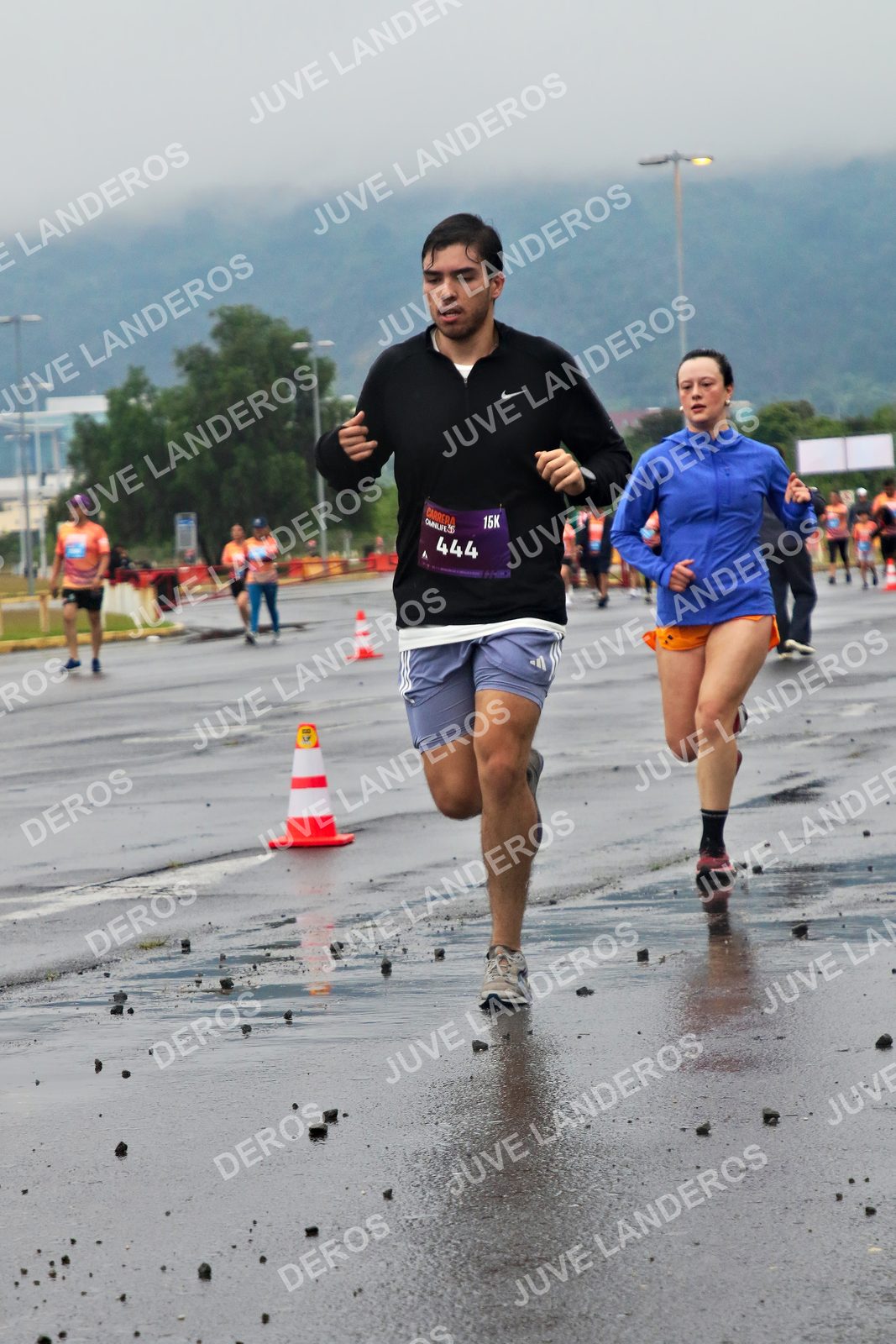 Foto de la CARRERA OMNILIFE GUADALAJARA en Estadio Akron, Zapopan a las 07:28 · dorsal 444