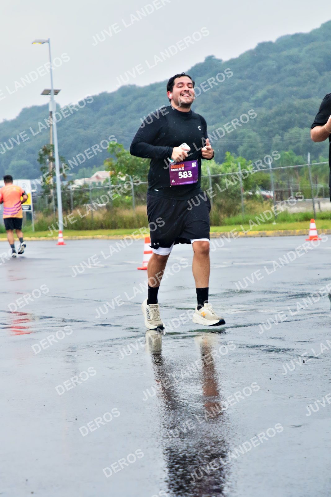 Foto de la CARRERA OMNILIFE GUADALAJARA en Estadio Akron, Zapopan a las 08:05 · dorsal 583