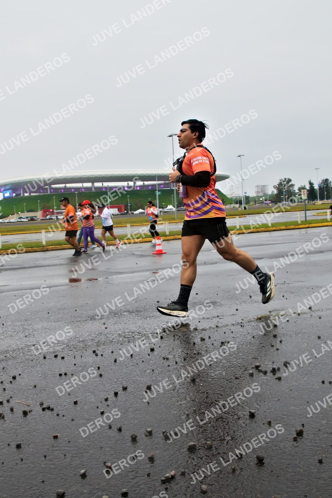 Foto de la CARRERA OMNILIFE GUADALAJARA en Estadio Akron, Zapopan a las 07:30