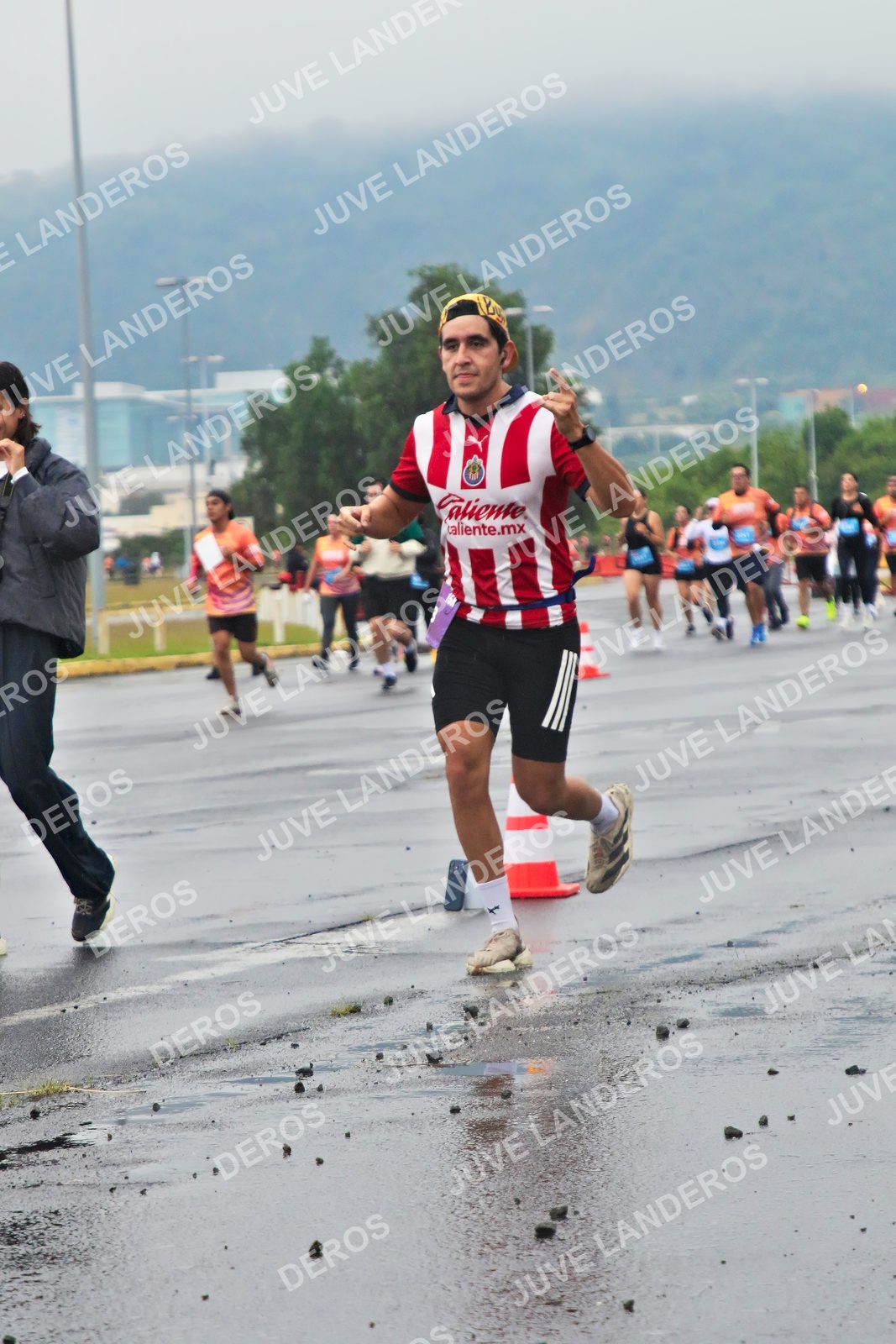 Foto de la CARRERA OMNILIFE GUADALAJARA en Estadio Akron, Zapopan a las 07:24