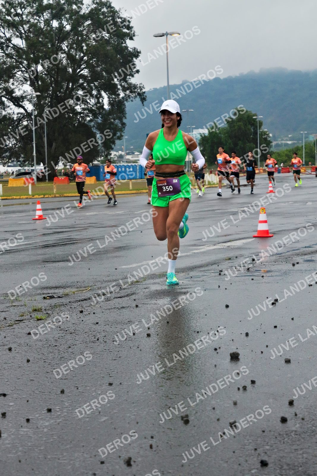 Foto de la CARRERA OMNILIFE GUADALAJARA en Estadio Akron, Zapopan a las 07:20 · dorsal 350
