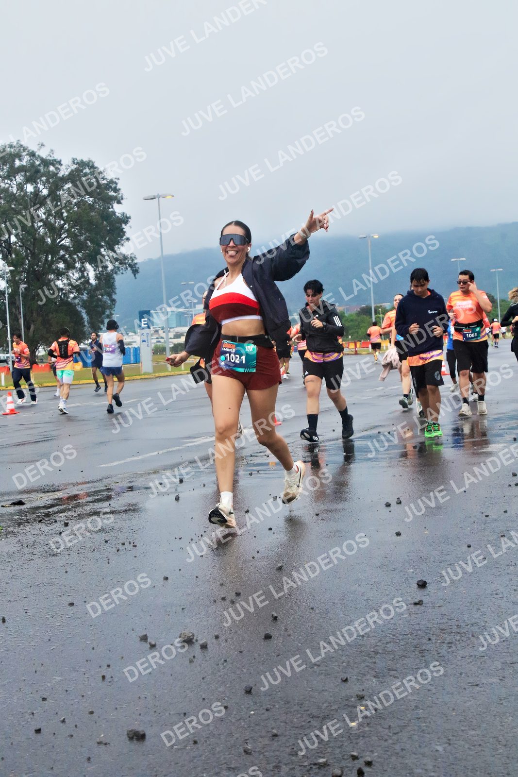 Foto de la CARRERA OMNILIFE GUADALAJARA en Estadio Akron, Zapopan a las 07:45 · dorsal 1021