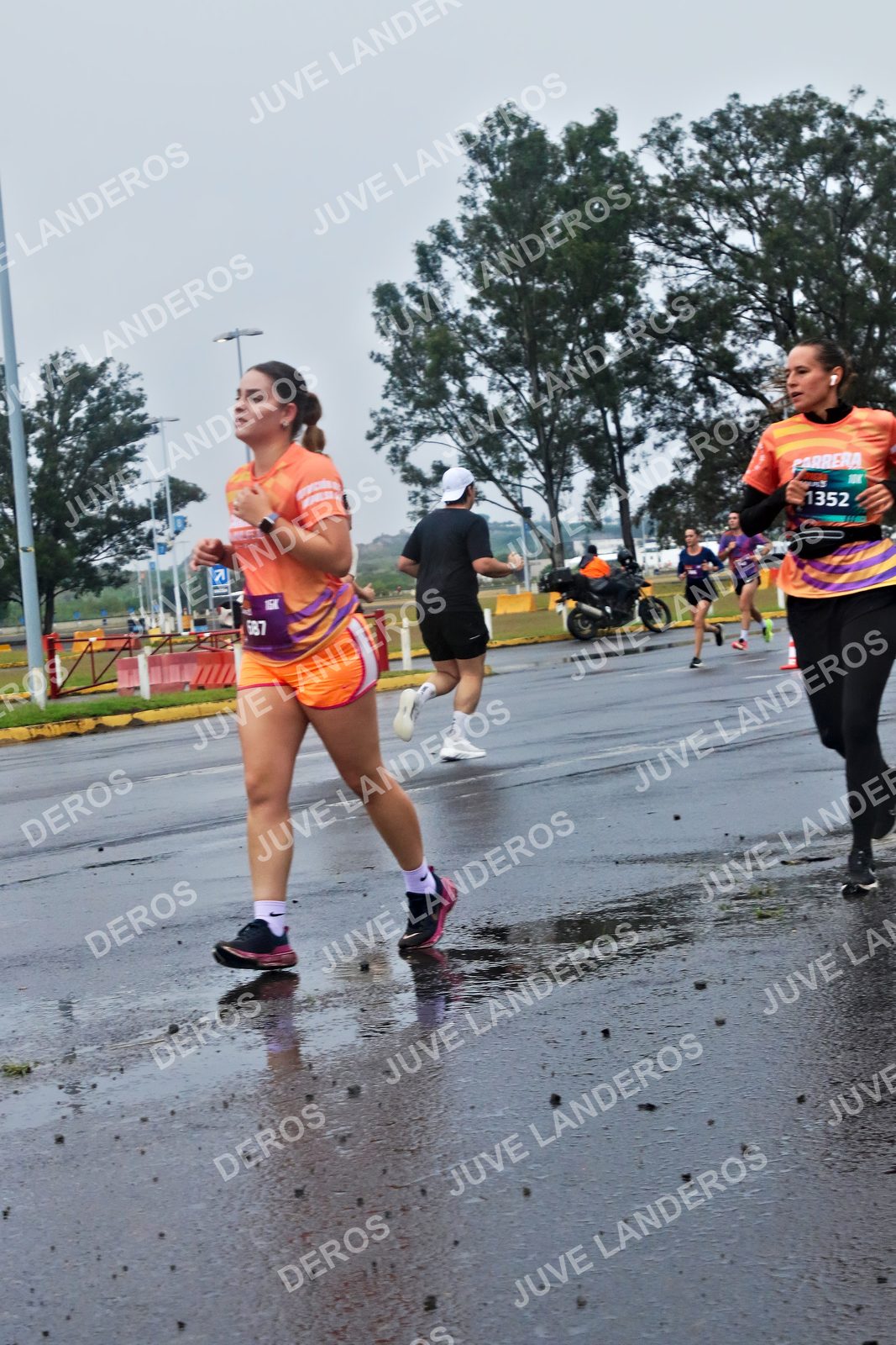 Foto de la CARRERA OMNILIFE GUADALAJARA en Estadio Akron, Zapopan a las 07:41 · dorsal 1352, 687