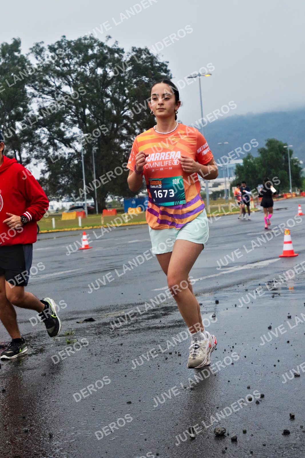 Foto de la CARRERA OMNILIFE GUADALAJARA en Estadio Akron, Zapopan a las 07:46 · dorsal 1673