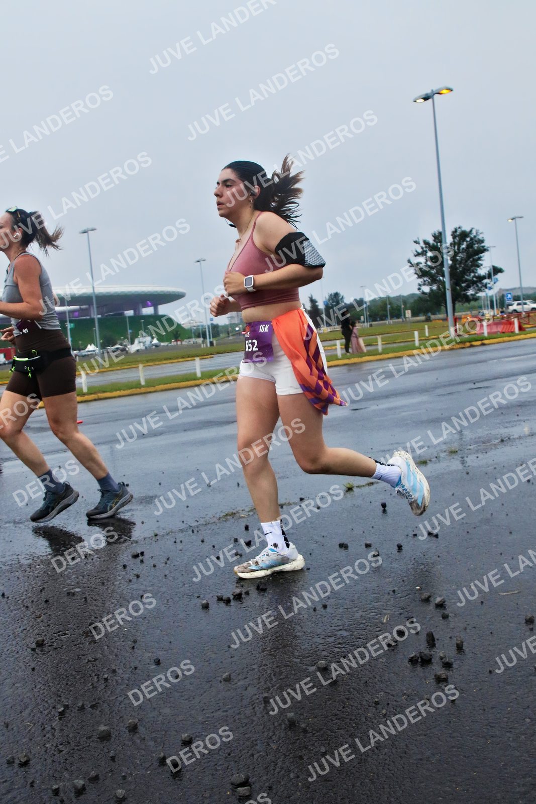 Foto de la CARRERA OMNILIFE GUADALAJARA en Estadio Akron, Zapopan a las 07:39 · dorsal 652