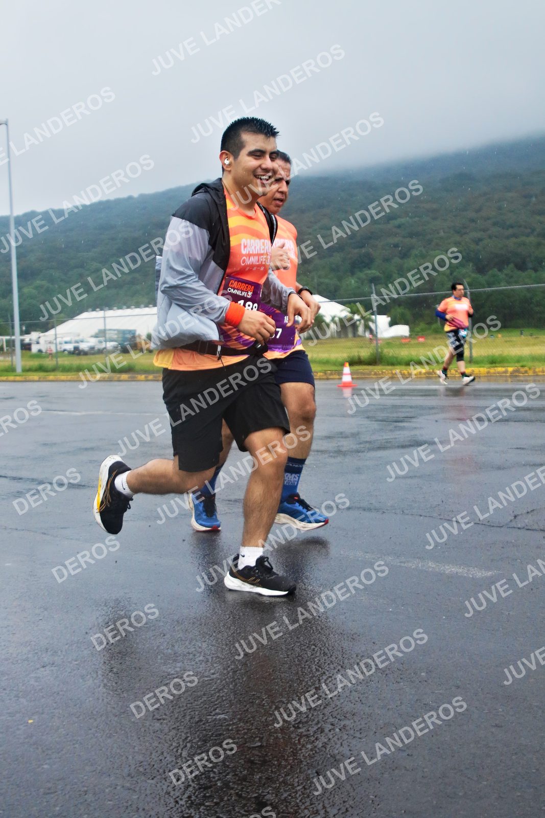 Foto de la CARRERA OMNILIFE GUADALAJARA en Estadio Akron, Zapopan a las 07:58