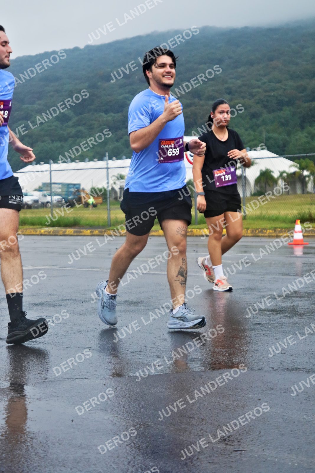 Foto de la CARRERA OMNILIFE GUADALAJARA en Estadio Akron, Zapopan a las 08:01 · dorsal 659, 135