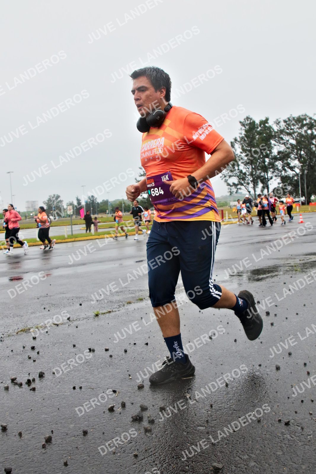 Foto de la CARRERA OMNILIFE GUADALAJARA en Estadio Akron, Zapopan a las 07:29 · dorsal 684