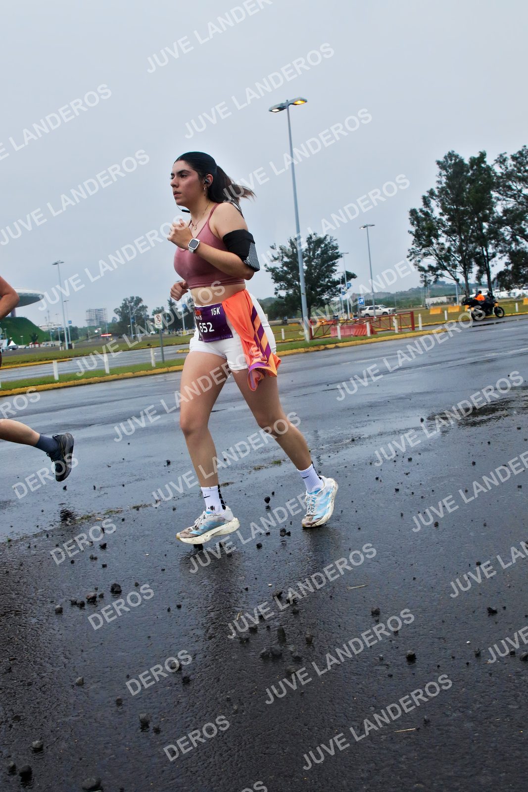Foto de la CARRERA OMNILIFE GUADALAJARA en Estadio Akron, Zapopan a las 07:39 · dorsal 652