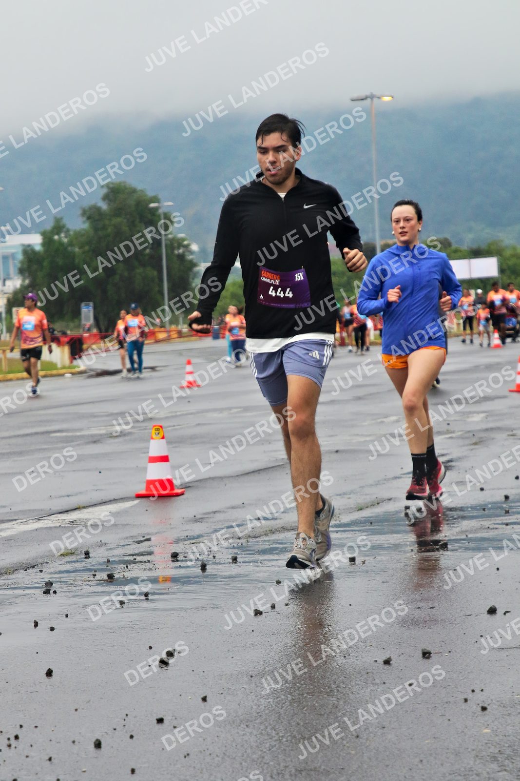Foto de la CARRERA OMNILIFE GUADALAJARA en Estadio Akron, Zapopan a las 07:28 · dorsal 444
