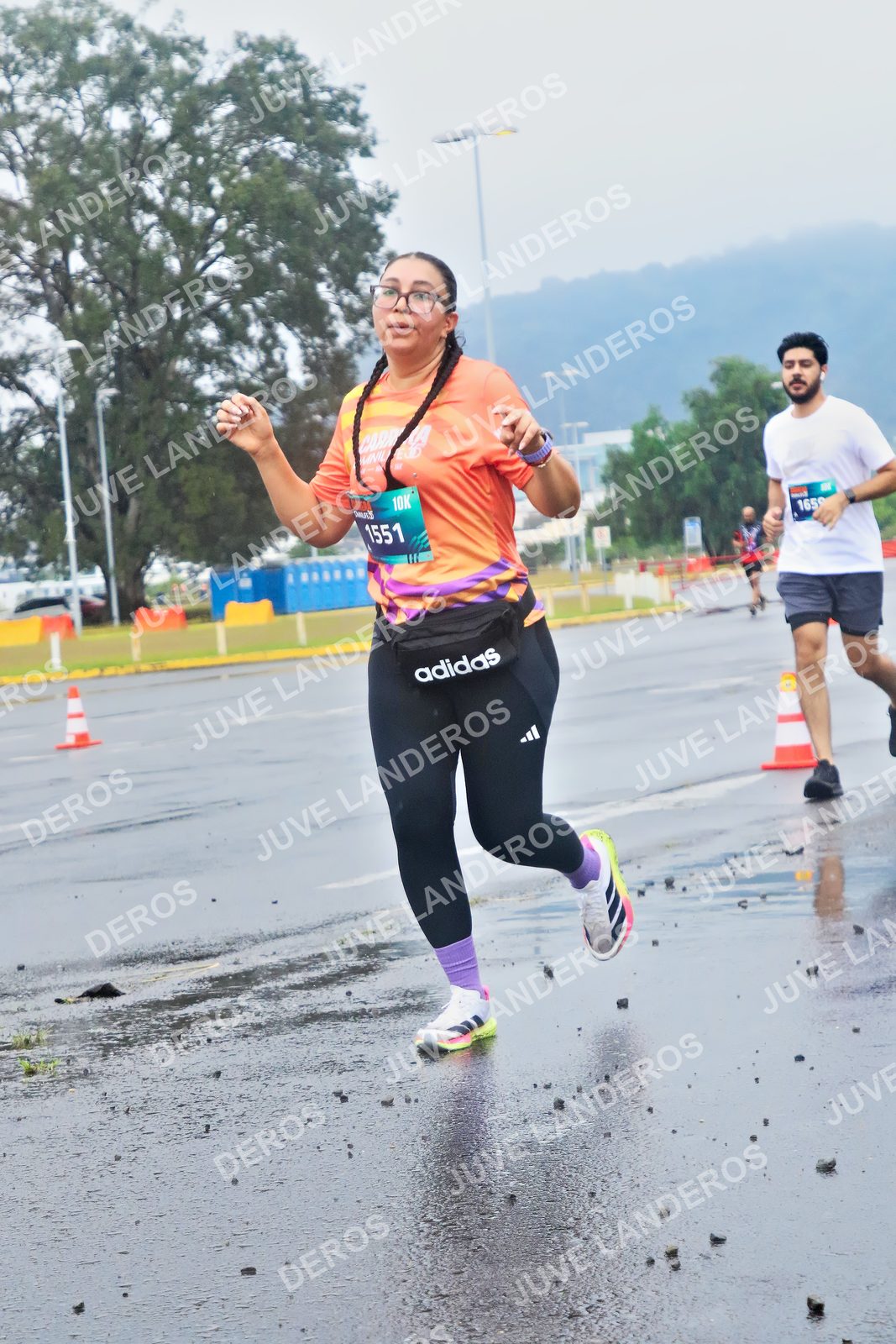 Foto de la CARRERA OMNILIFE GUADALAJARA en Estadio Akron, Zapopan a las 07:43 · dorsal 1551, 165