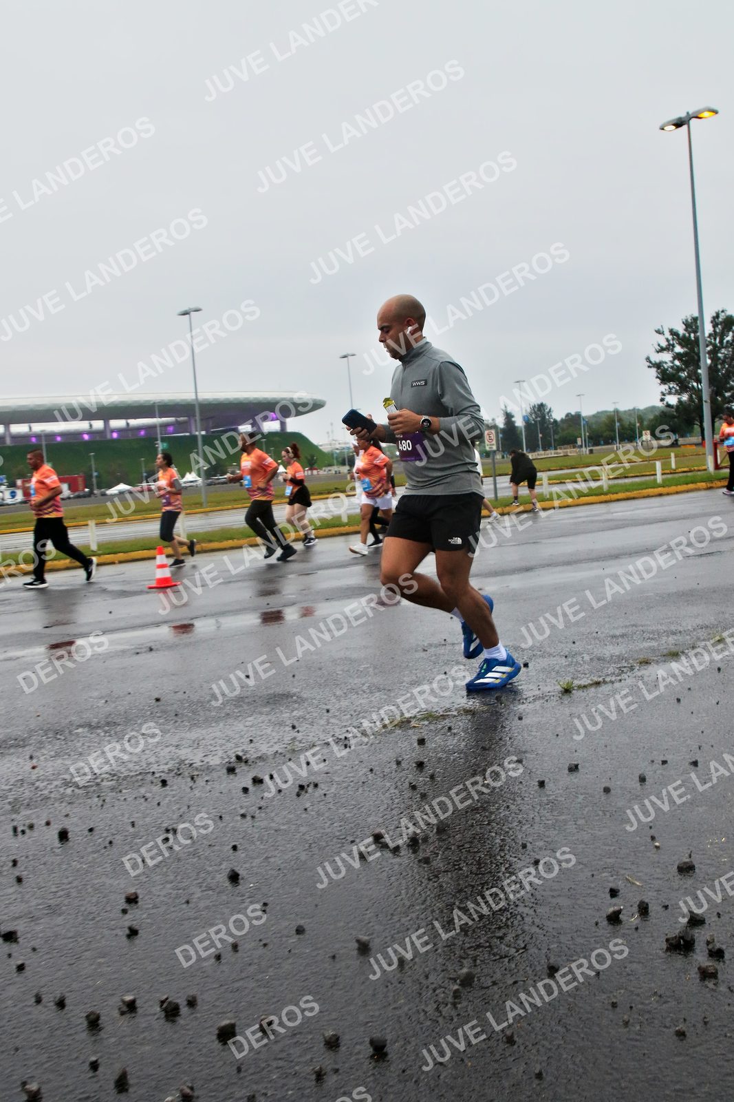 Foto de la CARRERA OMNILIFE GUADALAJARA en Estadio Akron, Zapopan a las 07:27 · dorsal 480