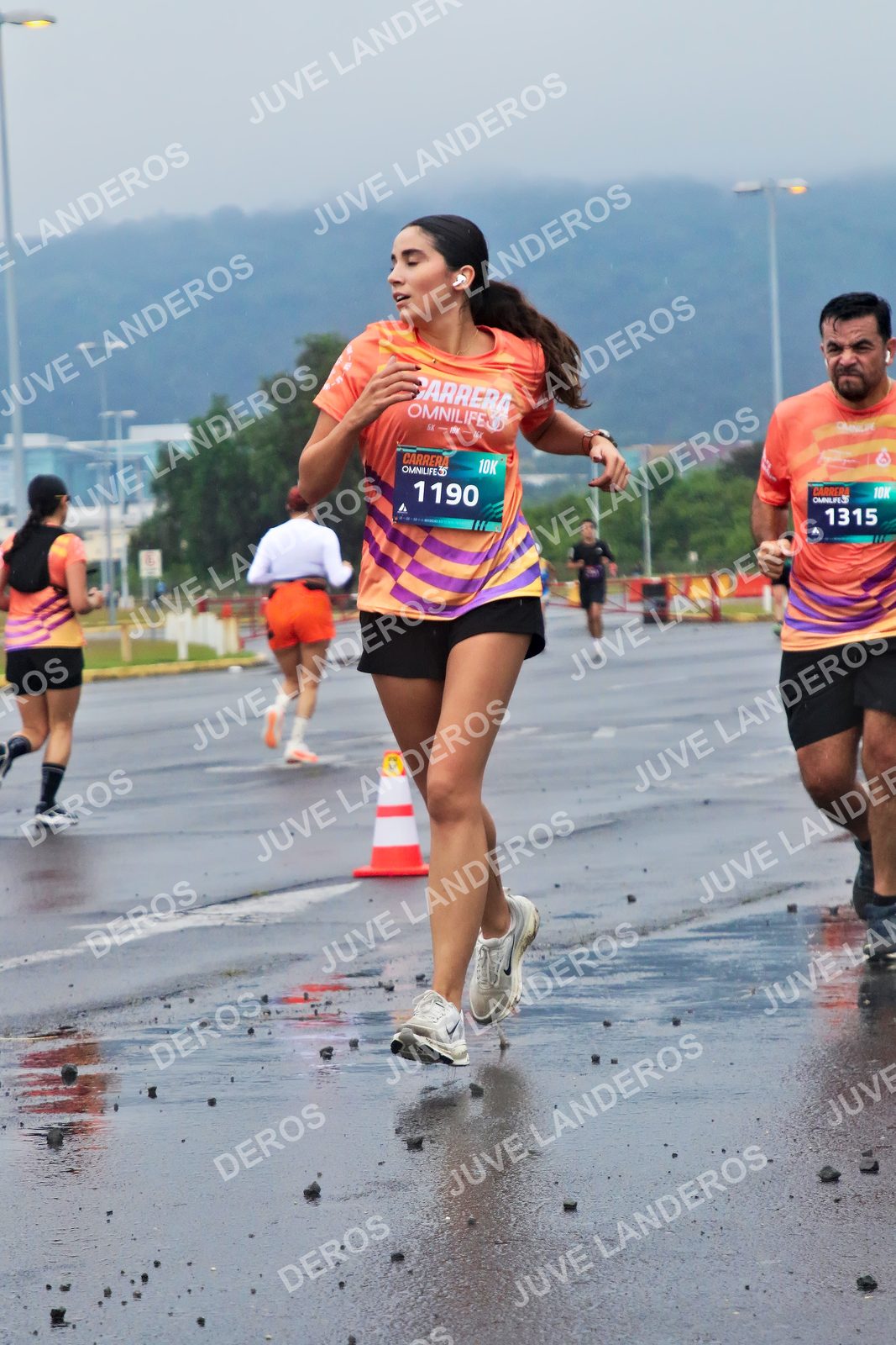 Foto de la CARRERA OMNILIFE GUADALAJARA en Estadio Akron, Zapopan a las 07:45 · dorsal 1315, 1190