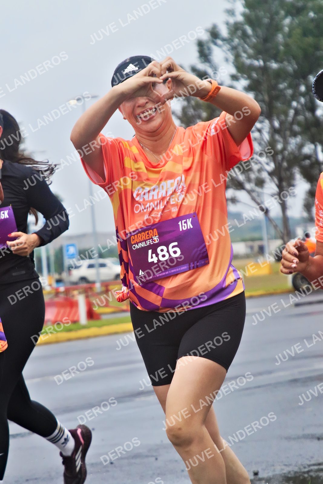 Foto de la CARRERA OMNILIFE GUADALAJARA en Estadio Akron, Zapopan a las 07:37 · dorsal 486