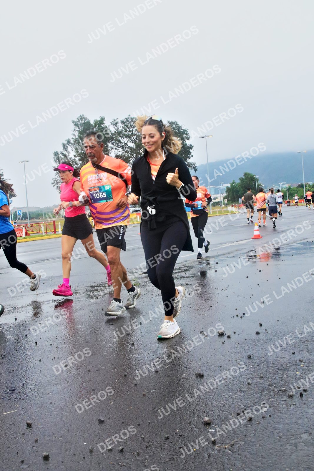 Foto de la CARRERA OMNILIFE GUADALAJARA en Estadio Akron, Zapopan a las 07:45 · dorsal 1065