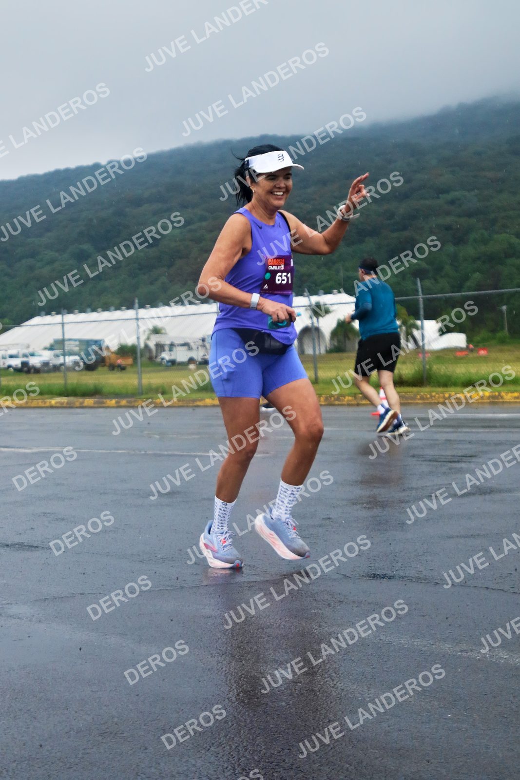 Foto de la CARRERA OMNILIFE GUADALAJARA en Estadio Akron, Zapopan a las 07:56 · dorsal 651