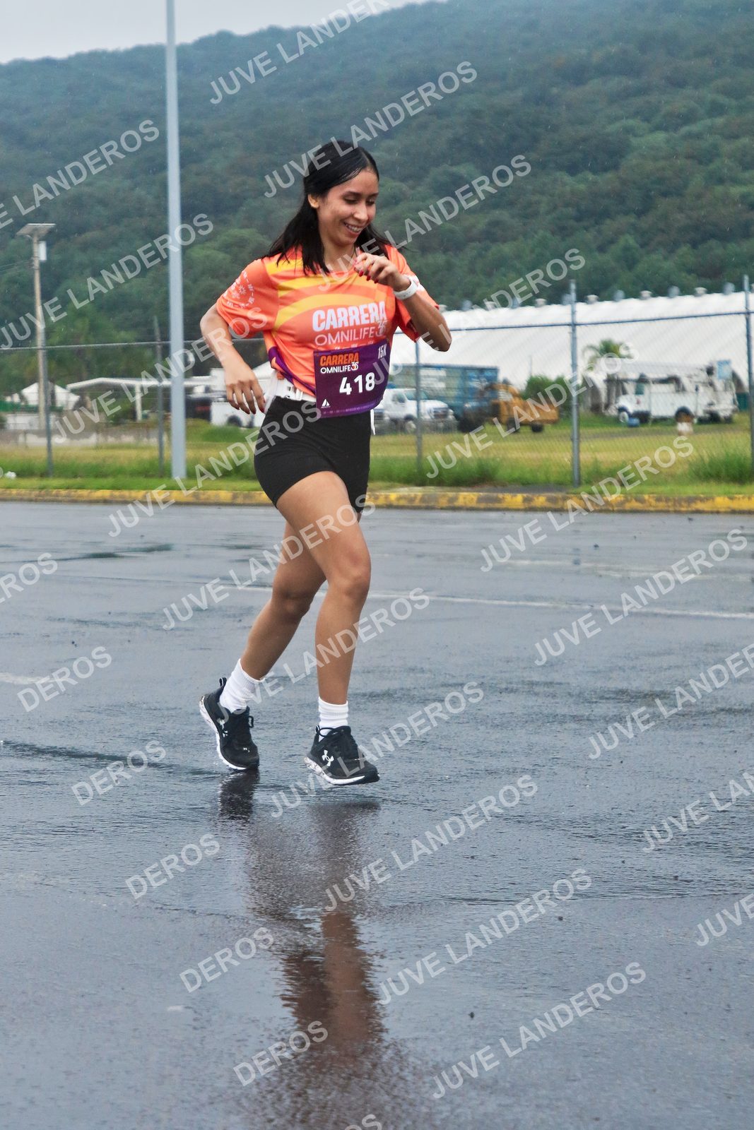 Foto de la CARRERA OMNILIFE GUADALAJARA en Estadio Akron, Zapopan a las 08:04 · dorsal 418