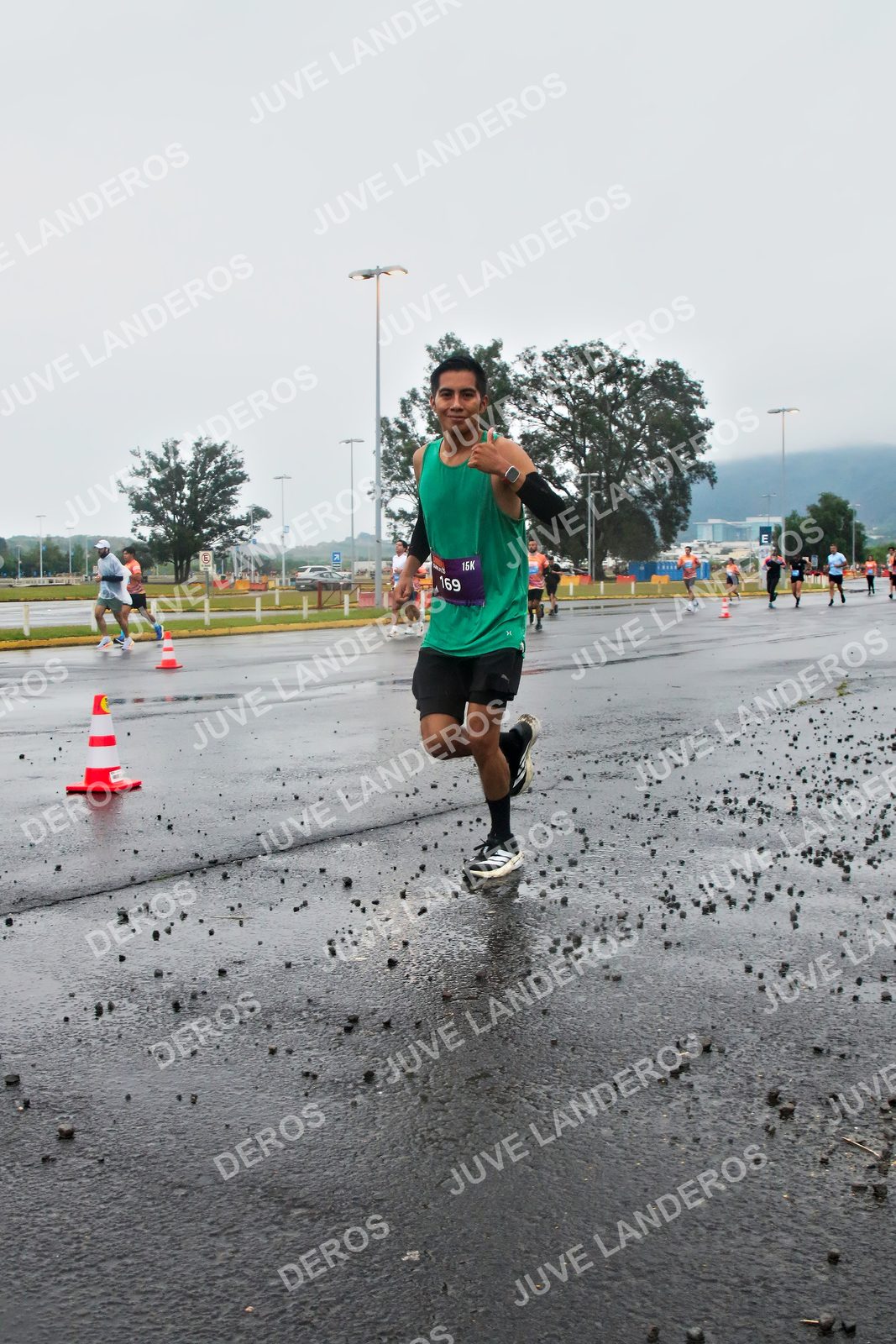 Foto de la CARRERA OMNILIFE GUADALAJARA en Estadio Akron, Zapopan a las 07:22 · dorsal 169