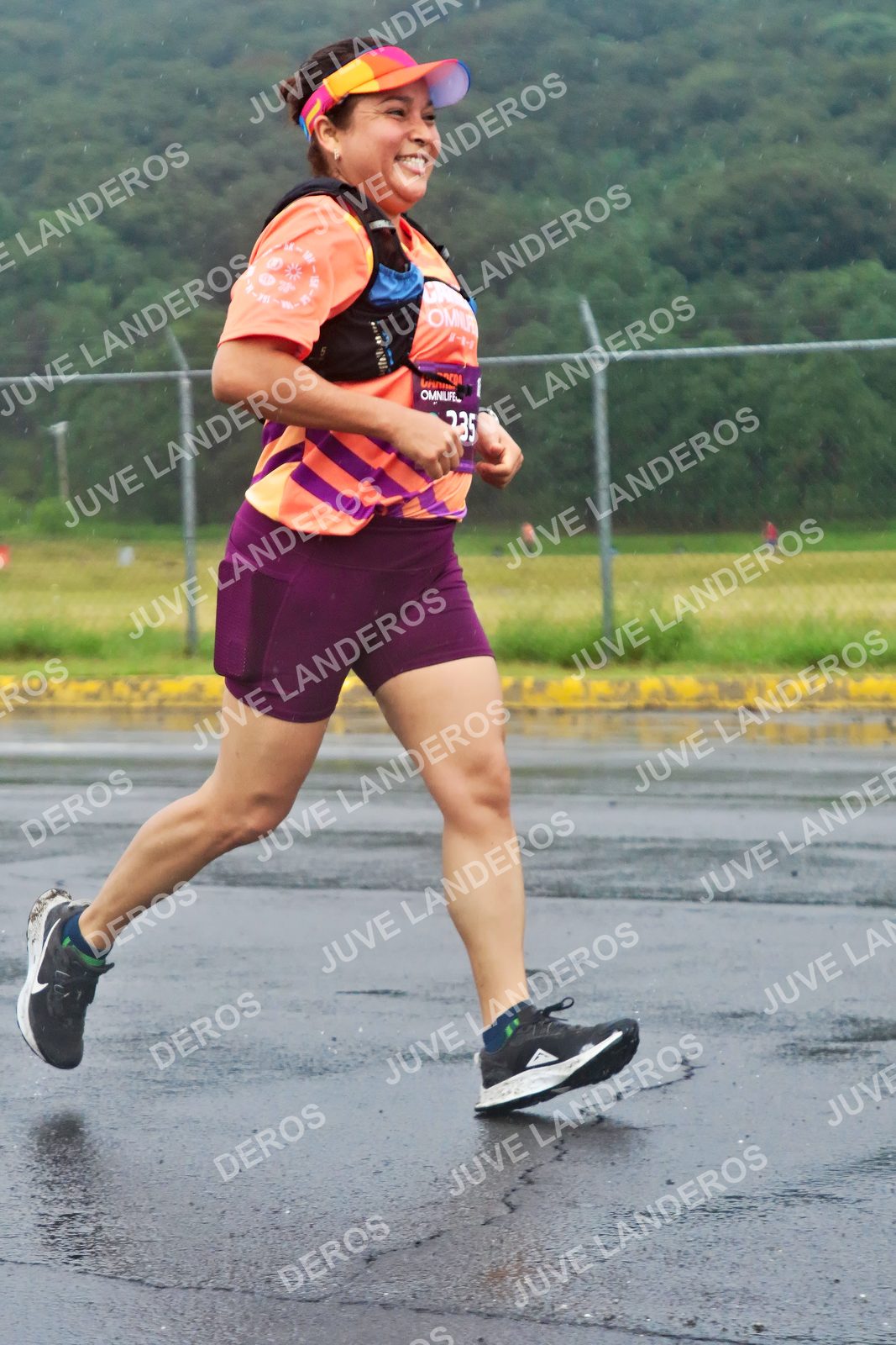 Foto de la CARRERA OMNILIFE GUADALAJARA en Estadio Akron, Zapopan a las 08:04 · dorsal 235