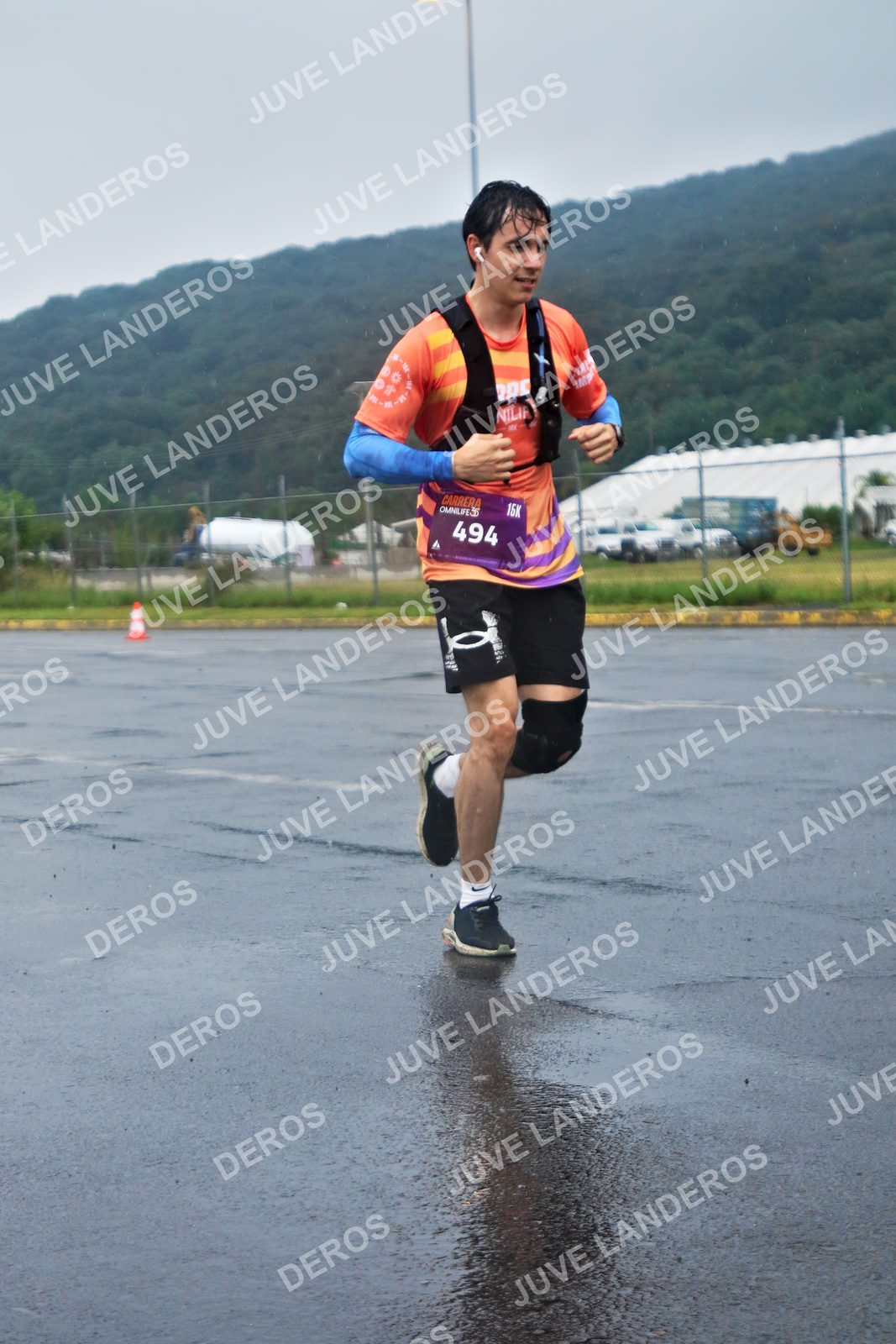 Foto de la CARRERA OMNILIFE GUADALAJARA en Estadio Akron, Zapopan a las 07:57 · dorsal 494