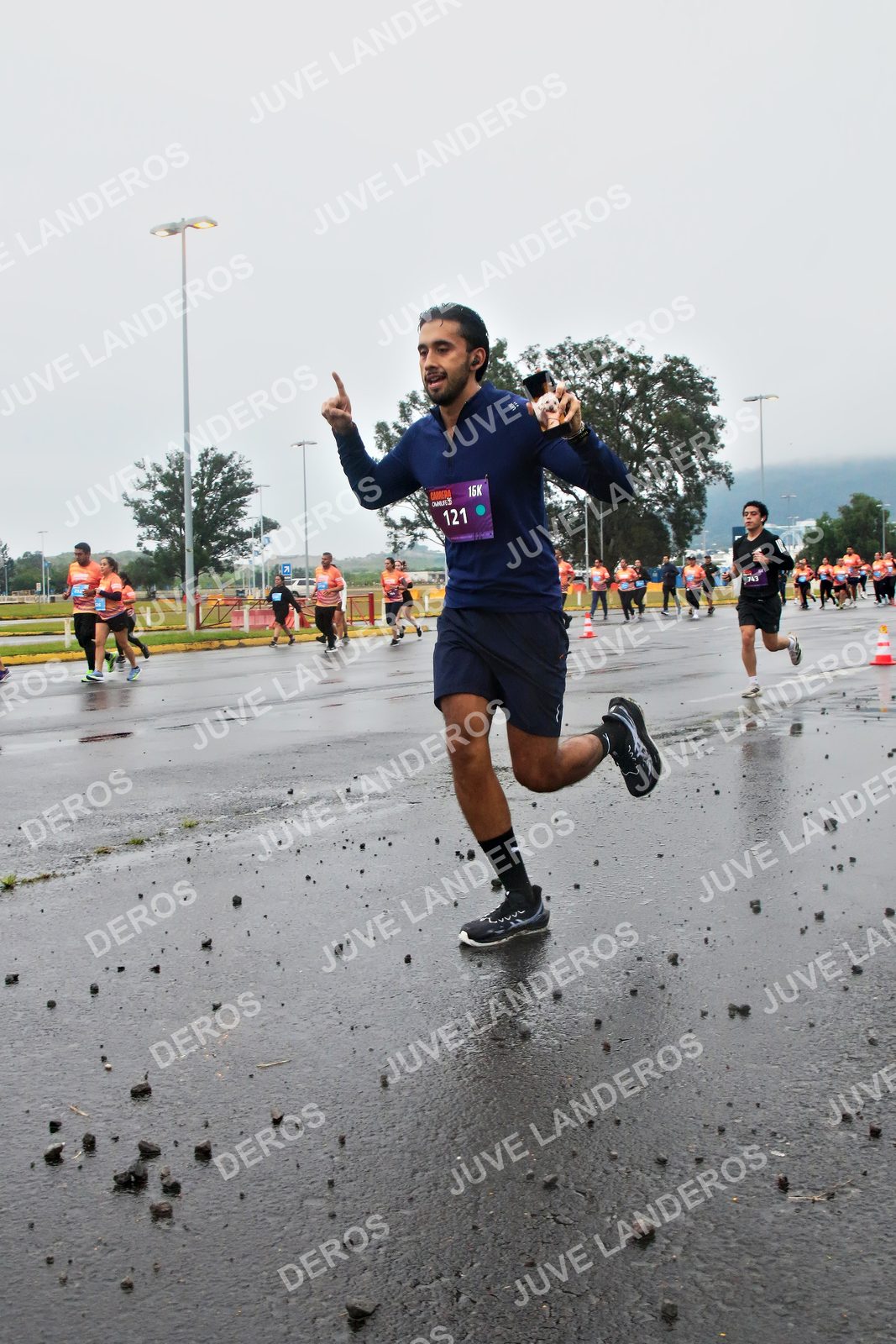 Foto de la CARRERA OMNILIFE GUADALAJARA en Estadio Akron, Zapopan a las 07:27 · dorsal 121