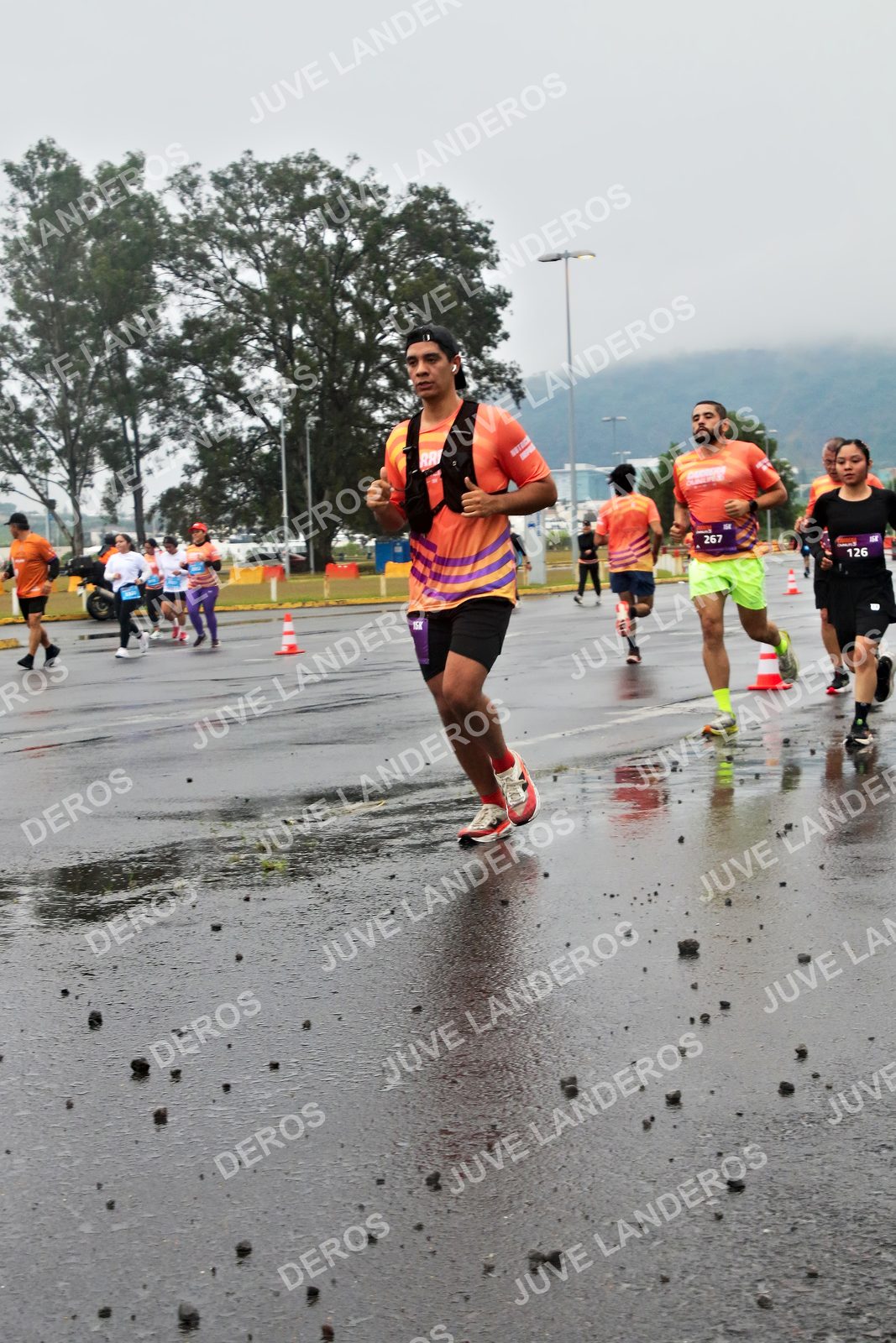 Foto de la CARRERA OMNILIFE GUADALAJARA en Estadio Akron, Zapopan a las 07:30 · dorsal 126, 267