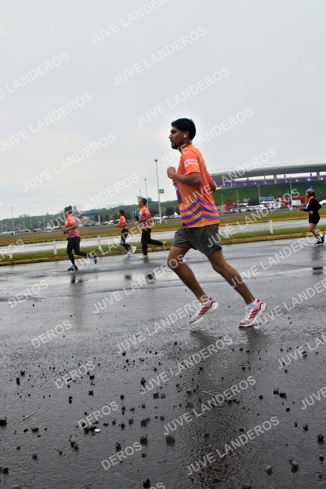 Foto de la CARRERA OMNILIFE GUADALAJARA en Estadio Akron, Zapopan a las 07:25