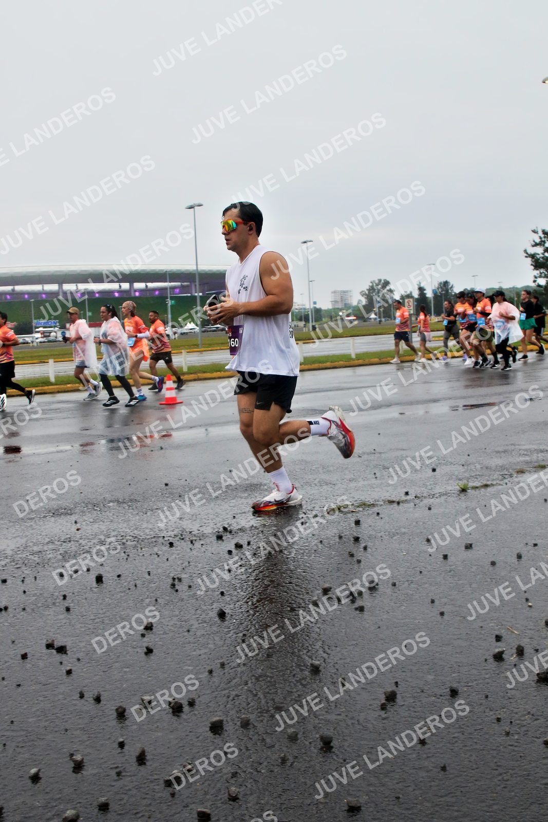 Foto de la CARRERA OMNILIFE GUADALAJARA en Estadio Akron, Zapopan a las 07:26 · dorsal 60