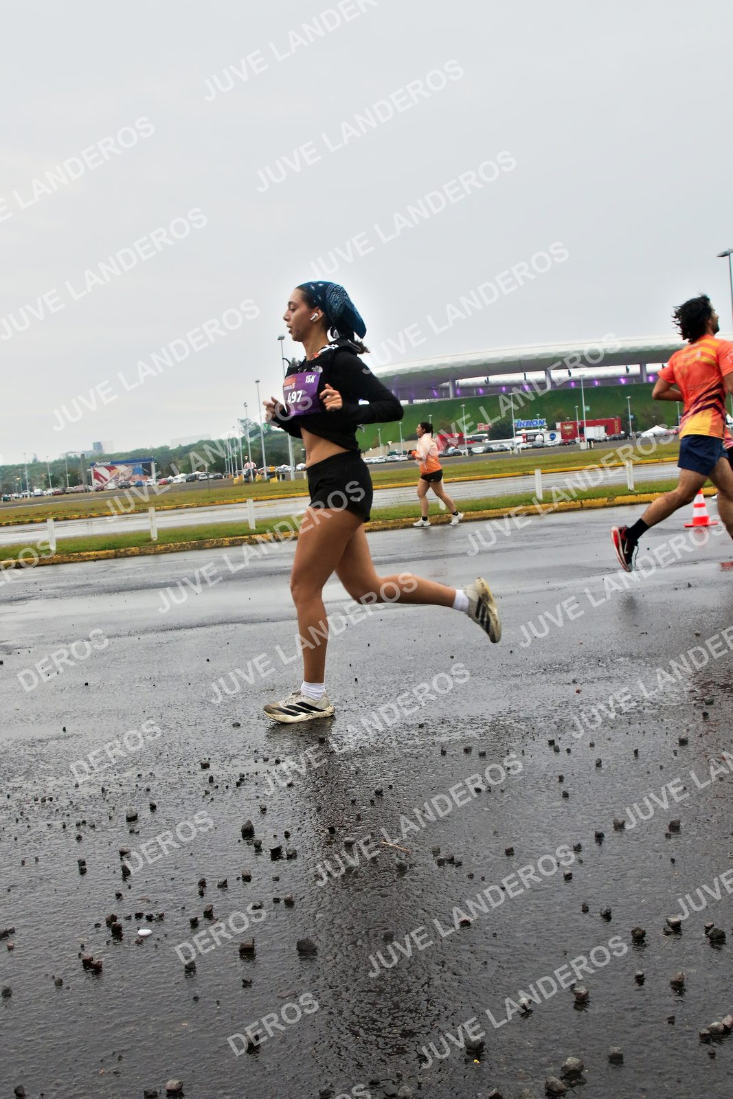 Foto de la CARRERA OMNILIFE GUADALAJARA en Estadio Akron, Zapopan a las 07:30 · dorsal 497