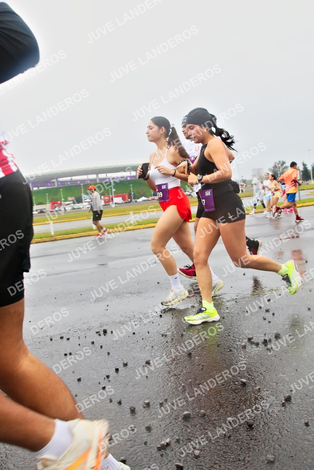 Foto de la CARRERA OMNILIFE GUADALAJARA en Estadio Akron, Zapopan a las 07:32 · dorsal 39