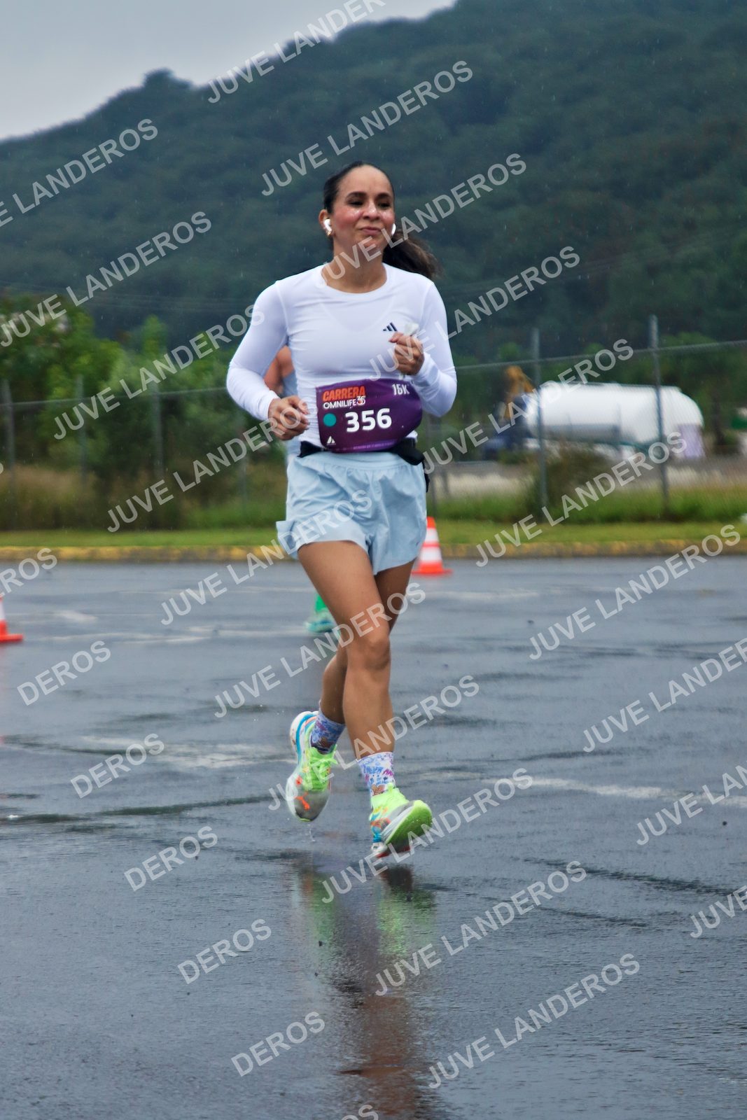 Foto de la CARRERA OMNILIFE GUADALAJARA en Estadio Akron, Zapopan a las 07:59 · dorsal 356