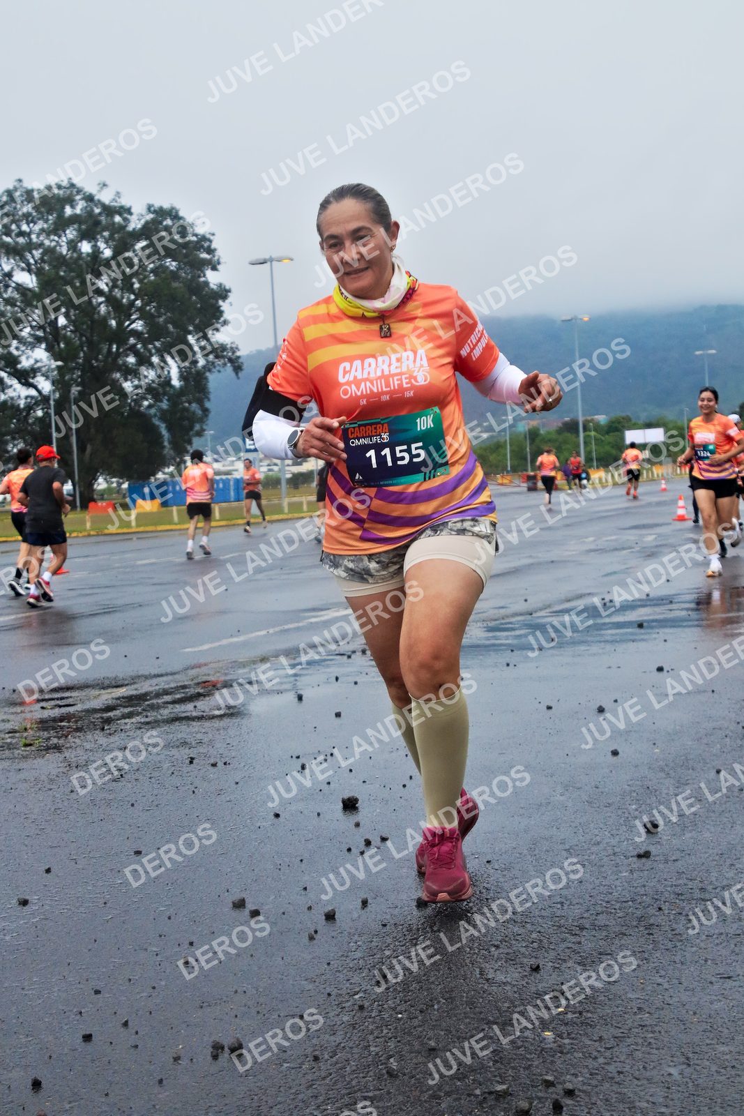 Foto de la CARRERA OMNILIFE GUADALAJARA en Estadio Akron, Zapopan a las 07:40 · dorsal 1155