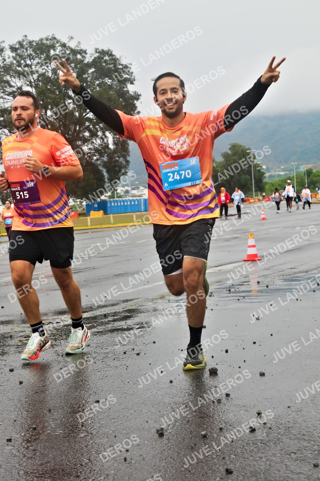 Foto de la CARRERA OMNILIFE GUADALAJARA en Estadio Akron, Zapopan a las 07:33 · dorsal 2470, 515