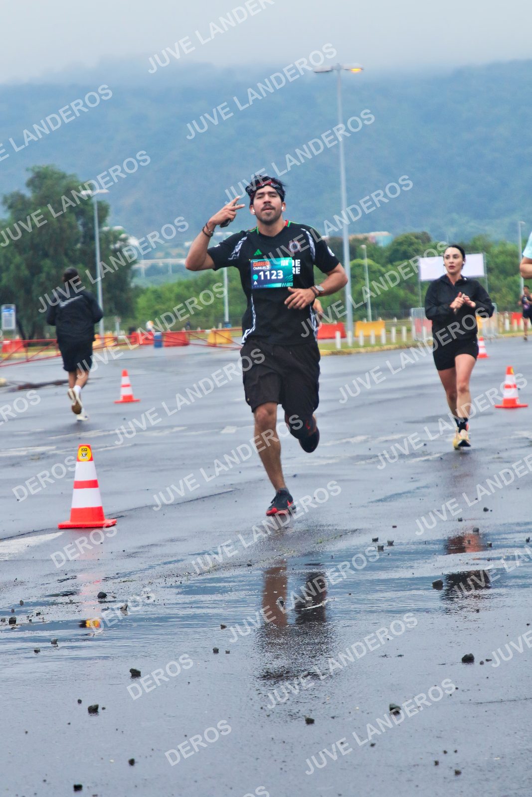 Foto de la CARRERA OMNILIFE GUADALAJARA en Estadio Akron, Zapopan a las 07:35 · dorsal 1123