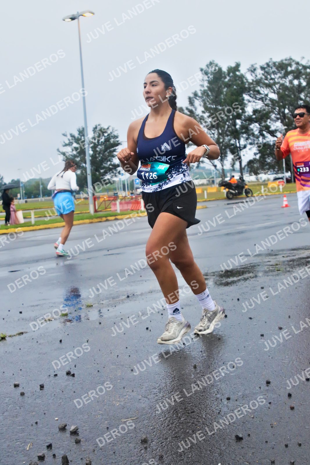 Foto de la CARRERA OMNILIFE GUADALAJARA en Estadio Akron, Zapopan a las 07:40 · dorsal 233