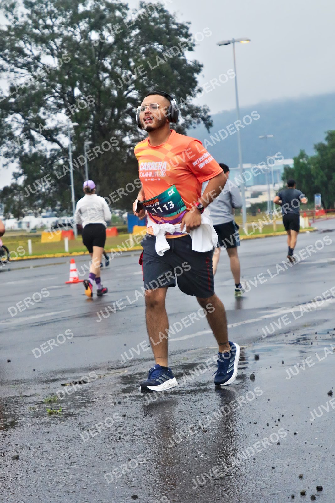 Foto de la CARRERA OMNILIFE GUADALAJARA en Estadio Akron, Zapopan a las 07:47 · dorsal 1113