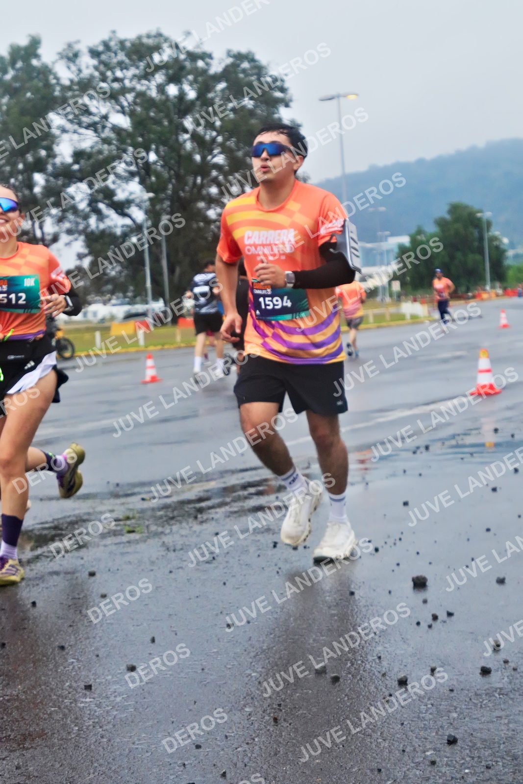Foto de la CARRERA OMNILIFE GUADALAJARA en Estadio Akron, Zapopan a las 07:40 · dorsal 1594, 512