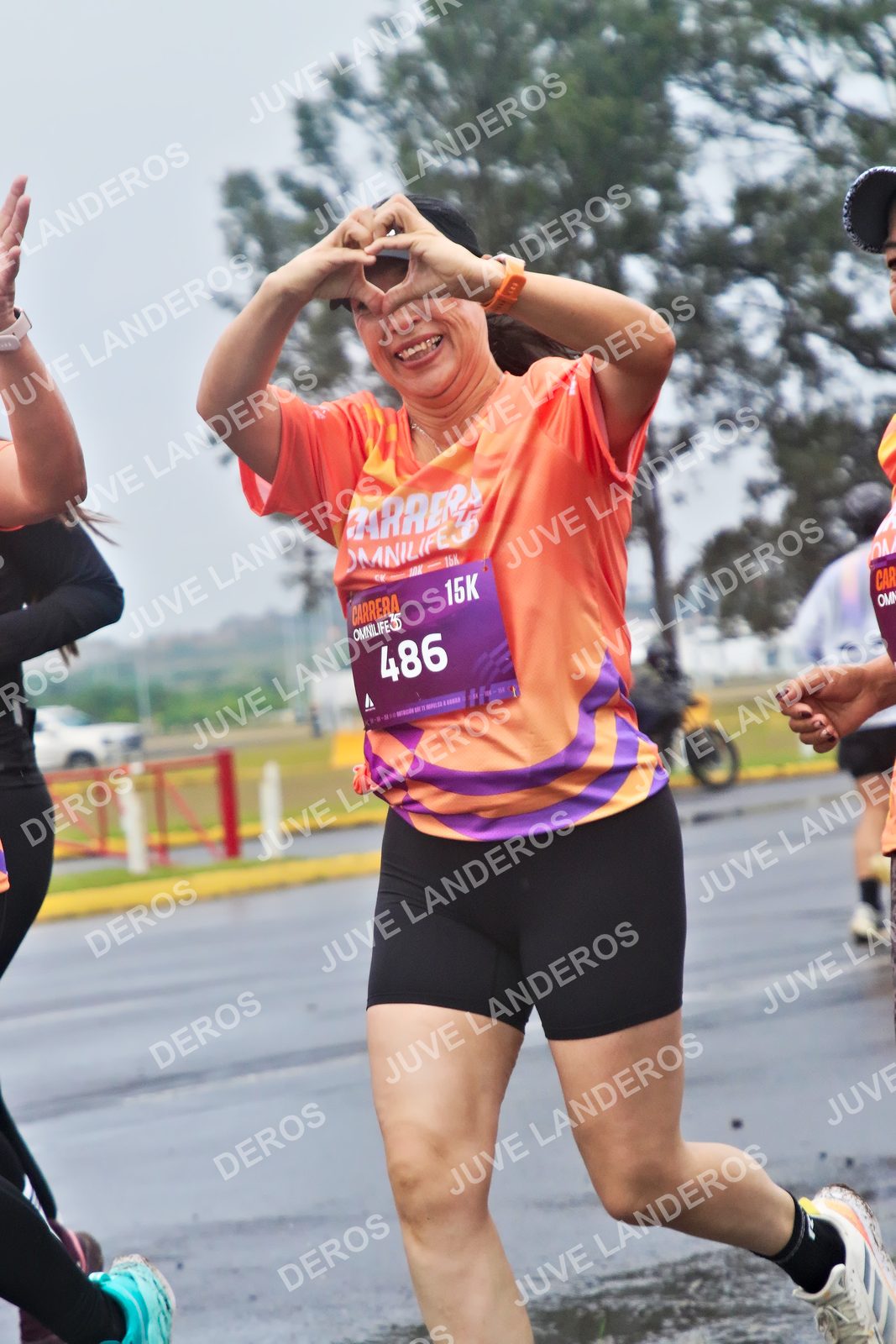 Foto de la CARRERA OMNILIFE GUADALAJARA en Estadio Akron, Zapopan a las 07:37 · dorsal 486