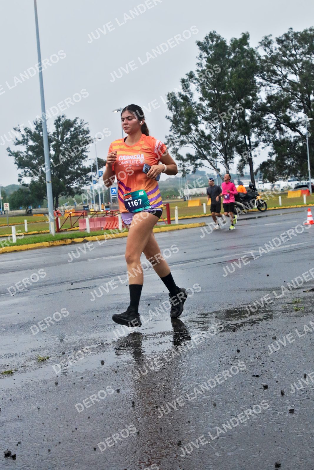Foto de la CARRERA OMNILIFE GUADALAJARA en Estadio Akron, Zapopan a las 07:46 · dorsal 1167