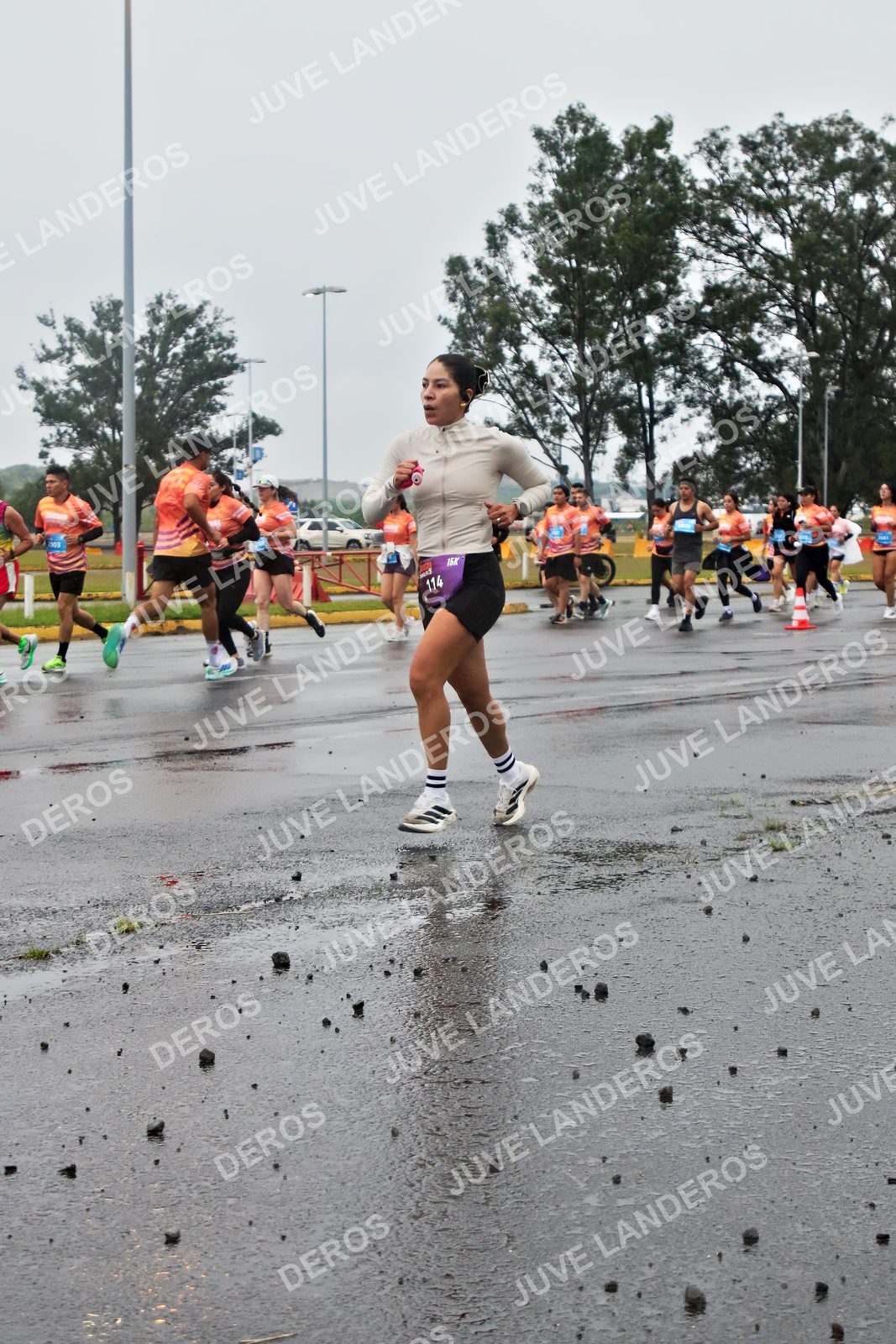 Foto de la CARRERA OMNILIFE GUADALAJARA en Estadio Akron, Zapopan a las 07:26 · dorsal 114