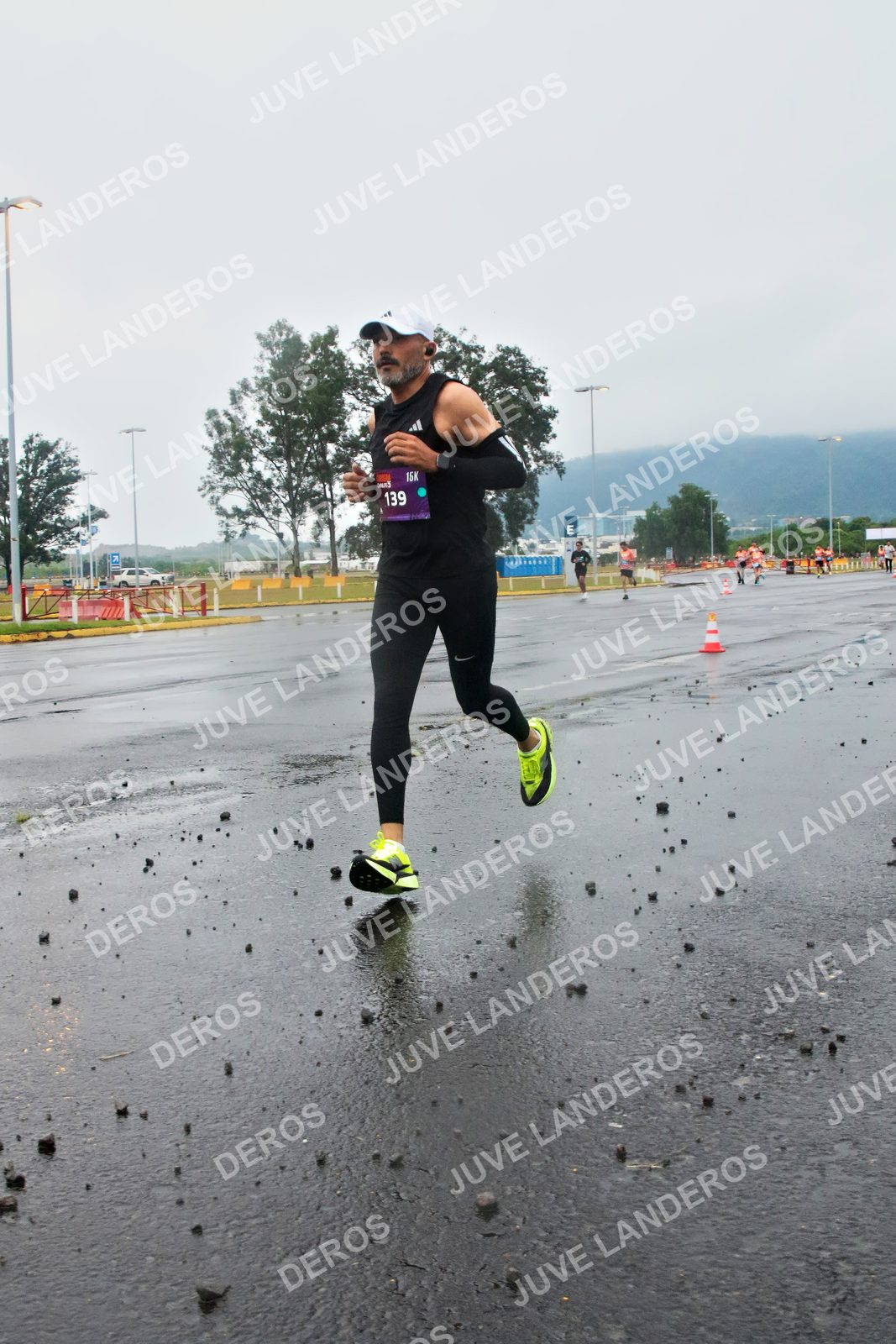 Foto de la CARRERA OMNILIFE GUADALAJARA en Estadio Akron, Zapopan a las 07:21 · dorsal 139